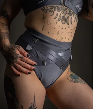 Faye Shorts - Shiny Gunmetal